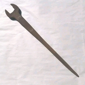 Structural Steel Erection Ironworker Spud Wrench W Diamond Logo FLAWS       - Picture 1 of 12