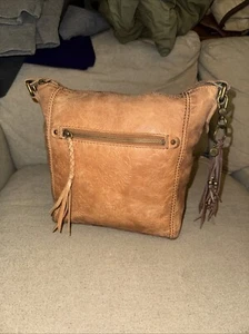 The Sak Ashland Embossed Leather Crossbody Bag Purse Tobacco Camel Color Tooled - Picture 1 of 10