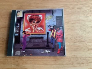 ARETHA FRANKLIN WHO’S ZOOMIN WHO? CD FREE SHIPPING - Picture 1 of 2