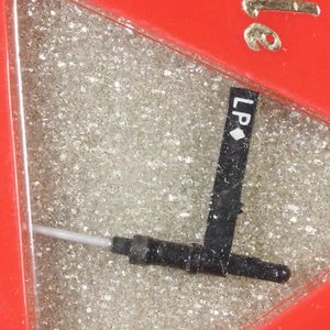 NOS SUPERB 172-DS77 Diamond Needle for Astatic N17sd 207D - Picture 1 of 3