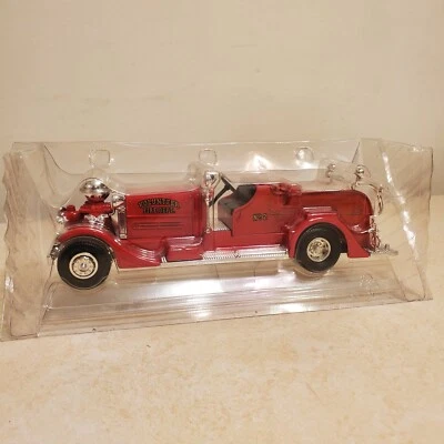 Ertl 1937 Red Ahrens-Fox Fire Truck Locking Bank 1/30 Scale Die Cast Metal NIB - Image 1 of 4
