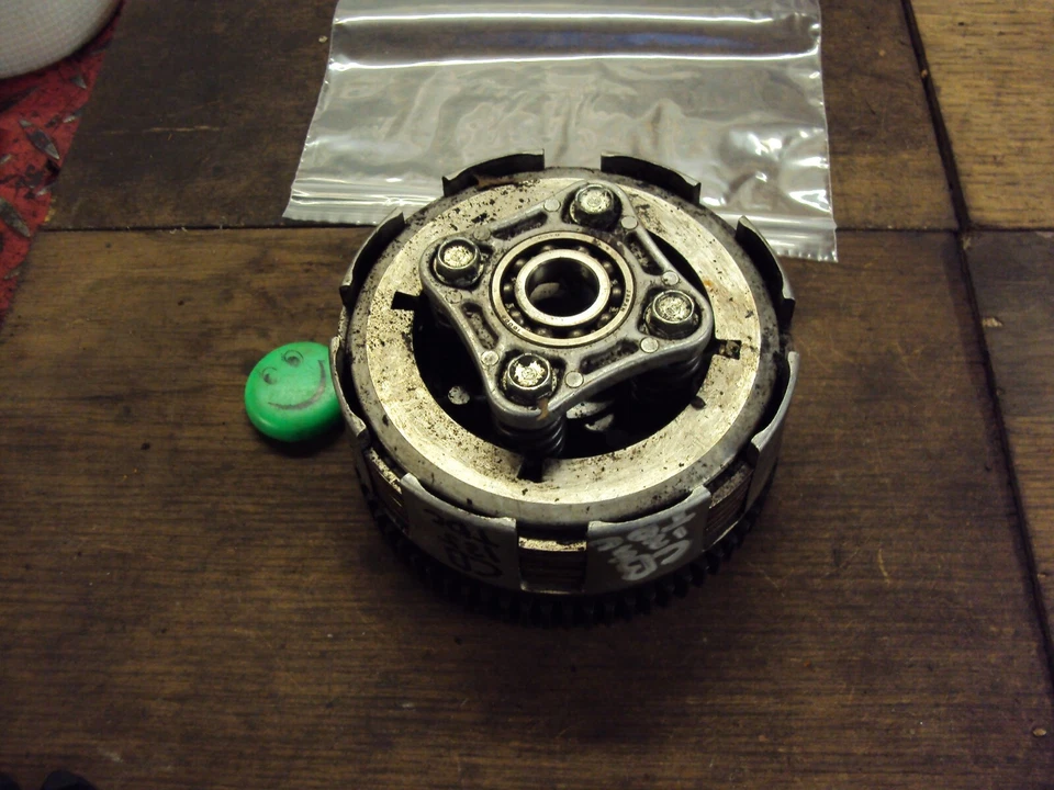 HONDA CB125TDC CB 125 MOTO SCOOTER MOTOR EMBRAGUE CONJUNTO Foto 1 de 4