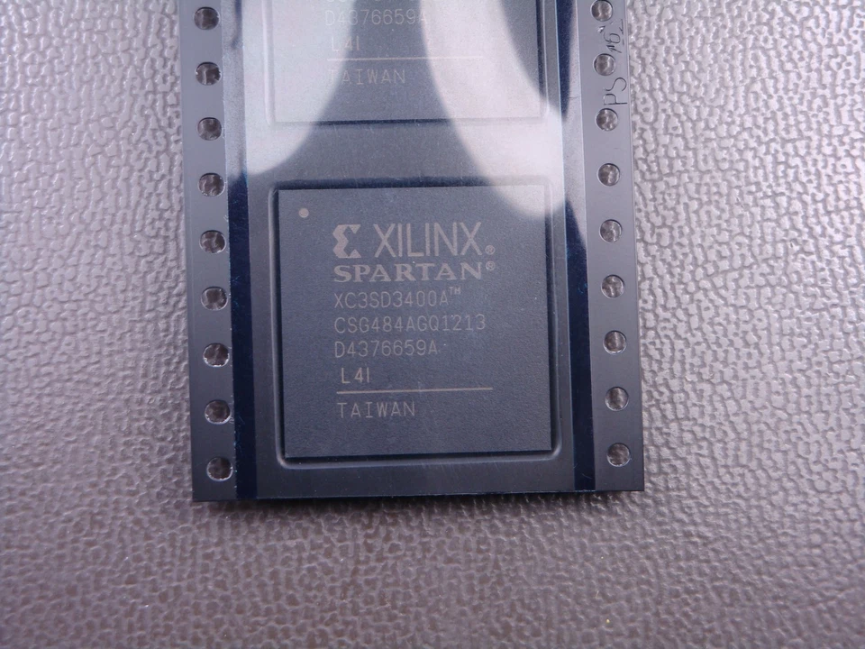 XC3SD3400A-4CSG484LI Xilinx Spartan 3A FPGA 1.2V 667MHz 3.4M Gates NOS - Image 1 of 1