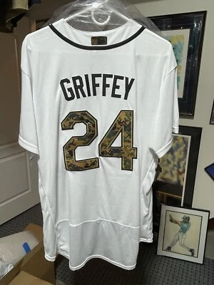 Griffey Jr величественный Джерси камуфляж буквы размер 40 новый без ярлыков - Изображение 1 из 4