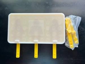 Lego Minifigure Ice Lollipop Mold/Maker Set with Sticks Item 852341 - Picture 1 of 3