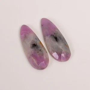 Par de gemas sueltas translúcidas en forma de pera de 38,5 quilates de piedras preciosas de zafiro rosa 32x12x4 mm - Imagen 1 de 5