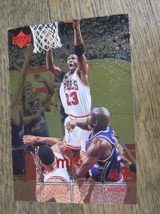 CARTA BASKET NBA MICHAEL JORDAN 1998 Upper Deck mjX #128 Q31-Q40 4° QUARTO - Foto 1 di 7