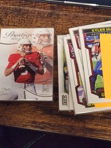 20 card HOT PACKS football team lots-- GUARANTEED INSERTS, RC'S, AND, PARALLELS - Picture 1 of 8