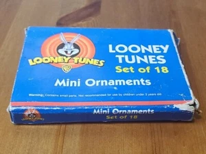 LOONEY TUNES SET OF 18 MINI ORNAMENTS 1999 Open box oranment are seal. - Picture 1 of 5
