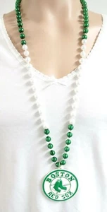 BOSTON RED SOX NECKLACE MARDI GRAS BEADS WITH LARGE SIZE MEDALLION NEW - Picture 1 of 2