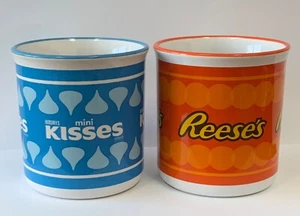 Lot Of 2 Hersheys Coffee Cup Mugs Reeses & Mini Kisses Blue Orange Galerie - Picture 1 of 11