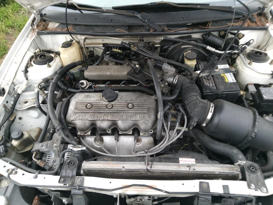 Used Front Right Door Window Regulator Front fits: 1997 Ford Escort Sdn manual R - Image 1 of 4