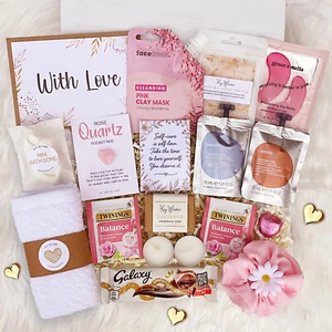 HUG IN A BOX – Spa Gift For Her – Pamper Hamper – Birthday Gift – New Mum Gift - Picture 1 of 14