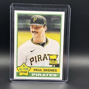 2025 Topps Heritage - #60 Paul Skenes - PIRATI - Foto 1 di 2
