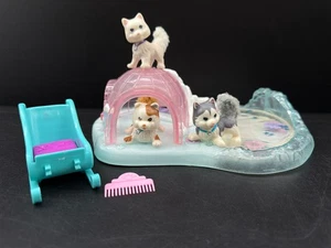 1994 Vintage Kenner Littlest Pet Shop Twinkling Sledding Party Works READ - Picture 1 of 19