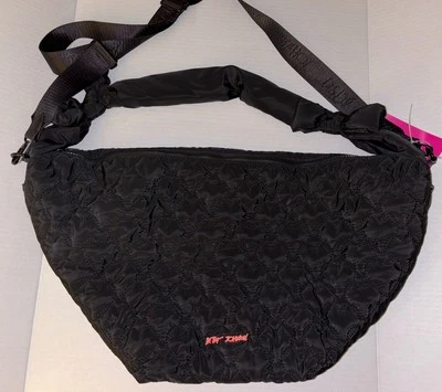 NUEVO CON ETIQUETAS Betsey Johnson Negro Rosa Corazón Edredón XL Bolso Bandolera Cartera XOBRIAR Foto 1 de 4