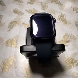 Apple Watch (Series 8) 41mm Midnight Blue case (GPS) w/ navy blue band - Zdjęcie 1 z 19