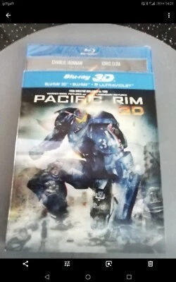 Pacific Rim (Blu-ray 3d + 2d, 2013) Brand New. Cert 12 - Image 1 of 2