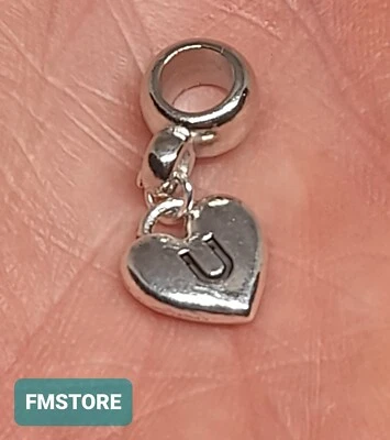 Charm Ciondolo Per Bracciale Lettera U Cuore  Tono Argento Love Amore Regalo - Immagine 1 di 2