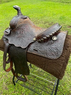 Selim Courts Western - 14. Equitação juvenil 5" show prazer - Fabricado nos EUA - Imagem 1 de 4