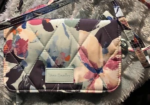 Vera Bradley Lighten Up RFID 3 In 1 Crossbody Teal/Floral NWOT - Picture 1 of 3