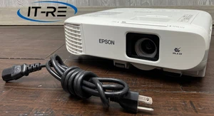 Proyector Epson Powerlite 980W 3LCD 3800 lúmenes H866A 1.705 horas - sin control remoto - Imagen 1 de 10