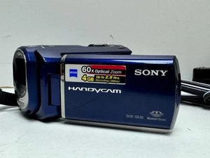 Sony Handycam DCR-SX30E 60x Zoom Digital Video Camera 4gb - Blue+ Charger - Picture 1 of 7