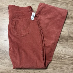 NWT Old Navy Women’s Coral Higher High Rise Flare Pockets Corduroy Size 16 (A00) - Picture 1 of 9