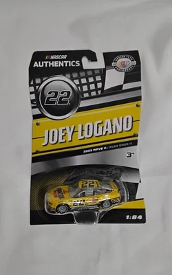 Joey Logano NASCAR Authentics 2023 Wave 11 Pennzoil 22 escala 1/64 Foto 1 de 4