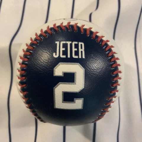 New York Yankees Derek Jeter Steiner 2004  Souvenir baseball collectible ball Cover
