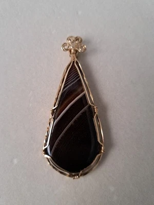 Colgante lágrima remolino ágata marrón Foto 1 de 4