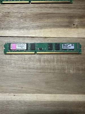 Kingston PC3-8500 2 GB DIMM 1066 MHz DDR3 SDRAM Memory (KVR1066D3N7/2G) - Image 1 of 4