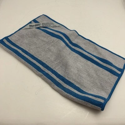 Preowned Norwex Hand And Face Cloth The Color Of This Towel Is Gray And Blue - Изображение 1 из 4
