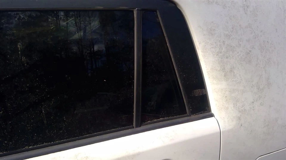 Vidrio de ventilación de puerta trasera izquierda del conductor para 08-15 SCION XB 26799 Foto 1 de 1