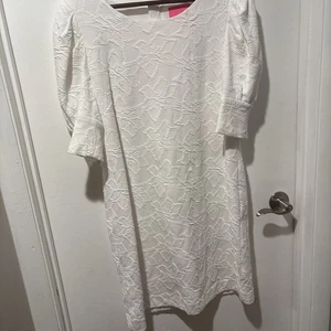 Lilly Pulitzer Knowles Knit Pucker Jacquard Round Neck Dress White Sz L - Picture 1 of 4