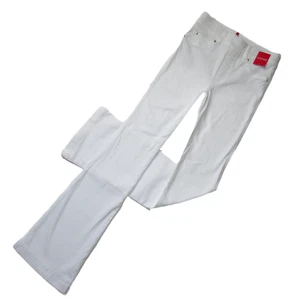 NWT SPANX 20349R Flare in White High Rise Pull-on Stretch Jeans M x 33 ½ $148 - Picture 1 of 6