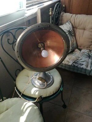 superbe lampe ancienne en cuivre et en fonte loft - Photo 1/4