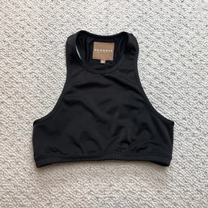 Olympia Activewear Crop Tank Top Sports Bra Girls Medium 8 Black Stretch Solid - Picture 1 of 7