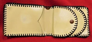 VINTAGE WESTERN YELLOW LEATHER WALLET ~ WHIP STITCHED ~ COIN POCKET ~ NEW COND. - Picture 1 of 8