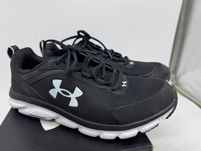Zapatillas deportivas Under Armour Charged Assert 9 para mujer negras blancas - 10 Foto 1 de 4