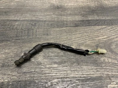 Interruptor de parada de pedal de freno trasero 1991-2003 CB750 750 Nighthawk Honda OEM Foto 1 de 3