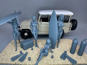 Sexy Surfer/Scuba Girls Resin Figuren unbemalt Bausatz im Maßstab 1:24 - Bild 1 von 5