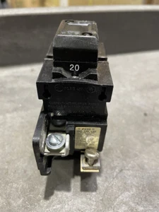 PUSHMATIC 20A P220 CIRCUIT BREAKER  B30 - Picture 1 of 1