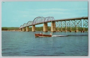 Eggner's Ferry Bridge US Highway 68 Over Beautiful Kentucky Lake Postcard - Picture 1 of 2