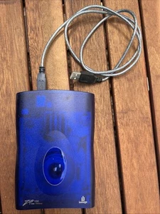 IOMEGA Zip 100 Z100USBS External Disk Drive USB Powered Blue w/ Cable - Afbeelding 1 van 3