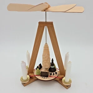 Pirámide alemana de madera de Navidad Erzgebirge Holzkunst, pueblo de Seiffen - Imagen 1 de 12