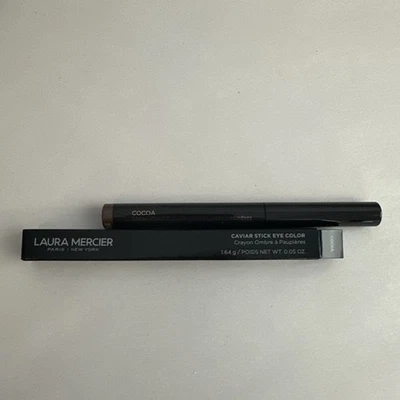 Sombra de ojos Laura Mercier Caviar Stick color cacao 0,05 oz Foto 1 de 2