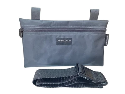 Artículos de viaje Briggs & Riley 10x6 | Gris | Bolsillo impermeable | Correa para la cintura Foto 1 de 3