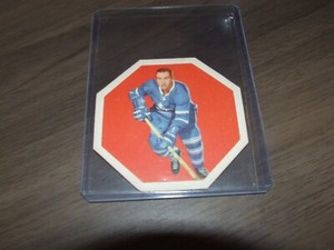 1961-62 York Peanut Butter Yellow Back  # 21 red kelly