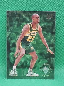 1994-95 Fleer Ultra Gary Payton Defensive Gems - Picture 1 of 2